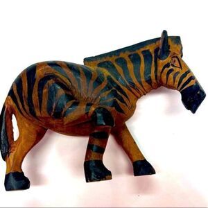 ZEBRA Vintage 1980’s Hand‎ Carved and Painted Wooden South African Signed
